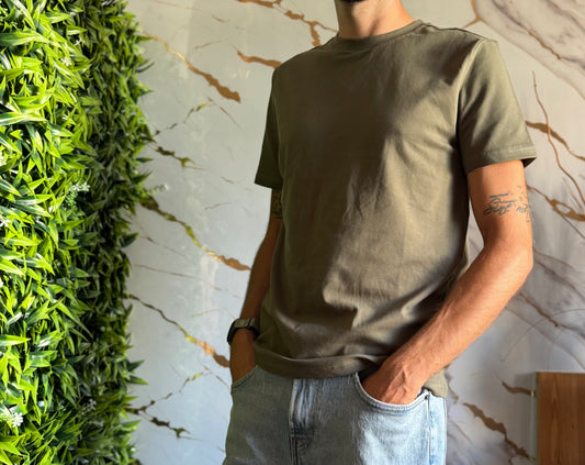 T-shirt Row