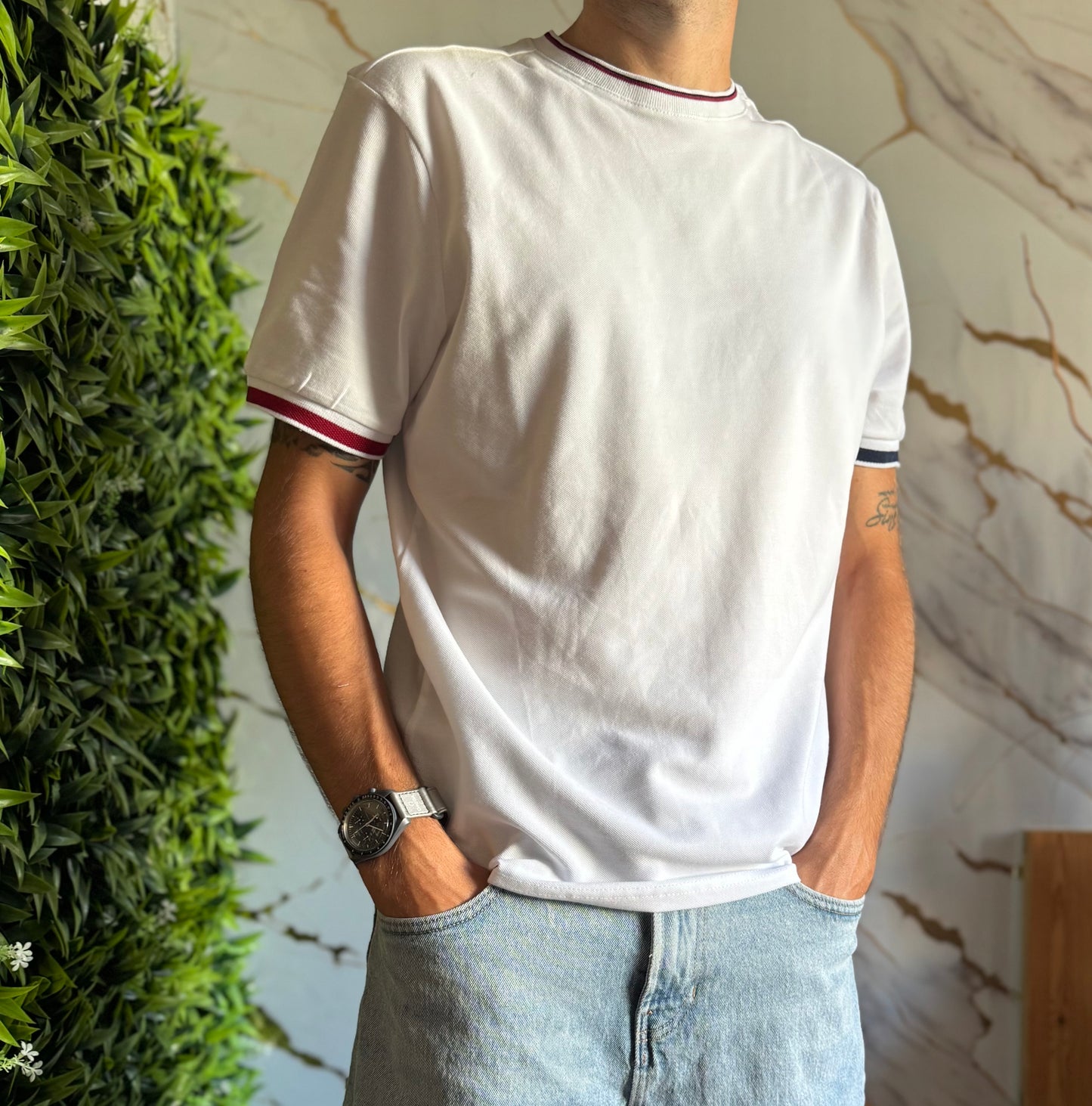 T-shirt Pole